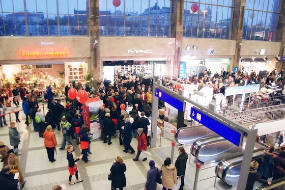 BahnhofCity Wien West: Halle von innen