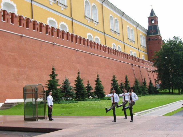 Wachablöse (Moskau 2001)